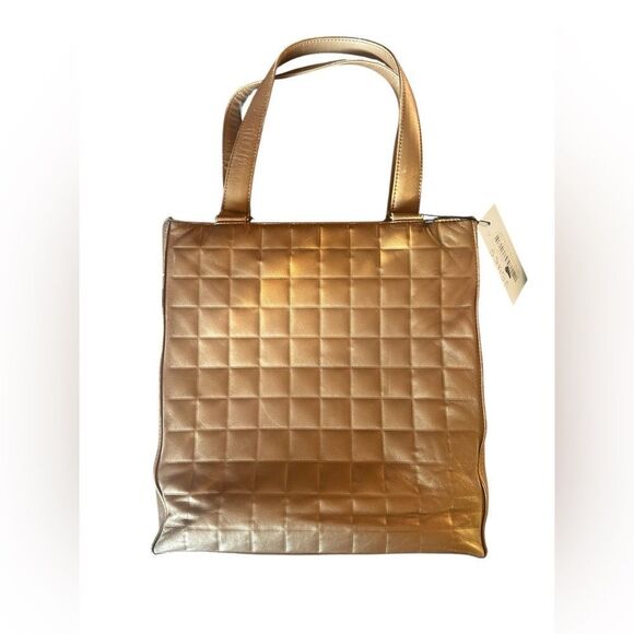 Chanel Gold Quilted Tote Bag - Picture 2 of 14